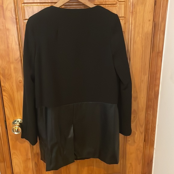 Forever 21 coat - Picture 4 of 4